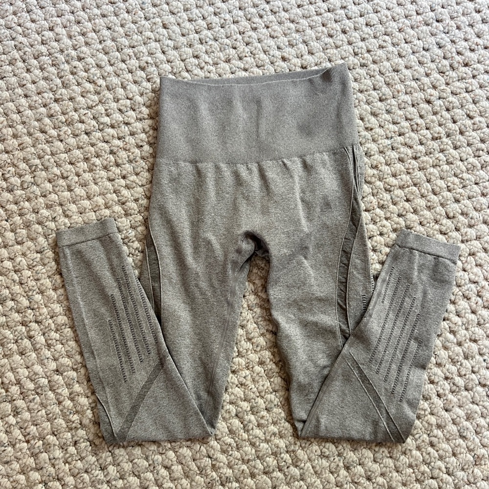 Women's Gray Leggings